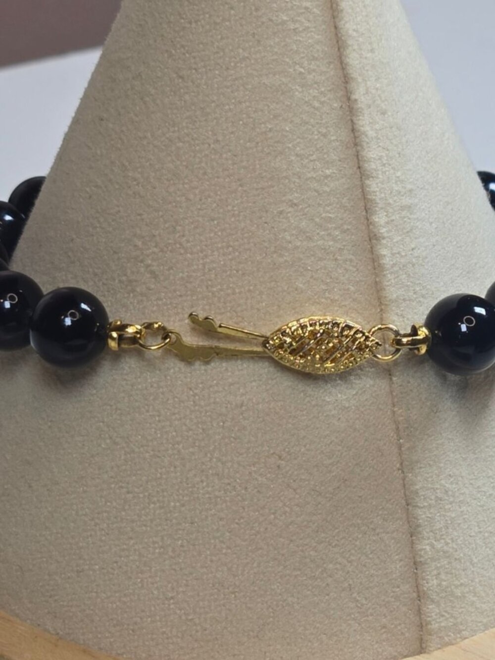 Vintage Black Onyx Beaded Bracelet With Gold Vermeil Art Deco 925 Clasp size 7